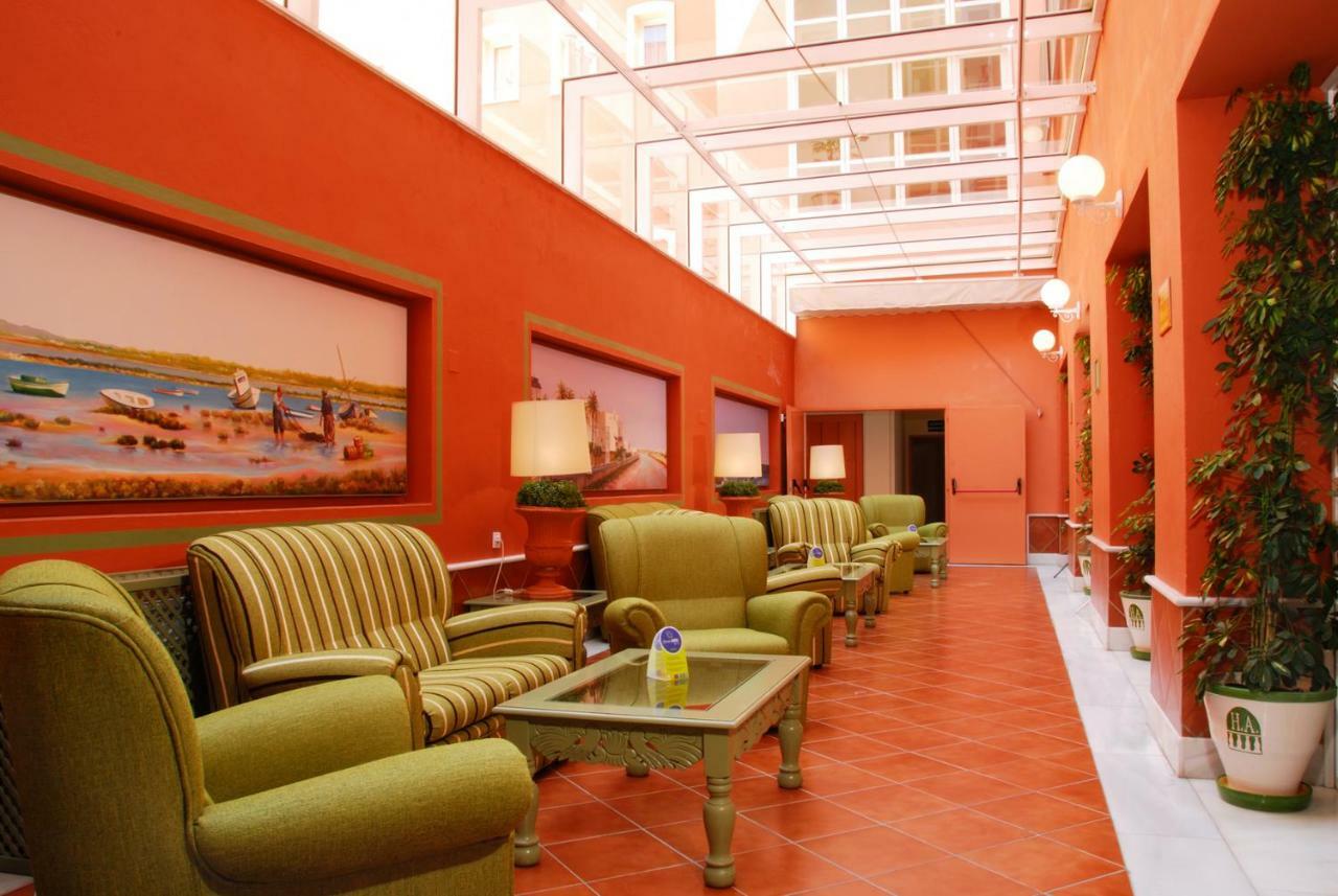 Hotel Crisol Chiclana Chiclana de la Frontera Exterior foto